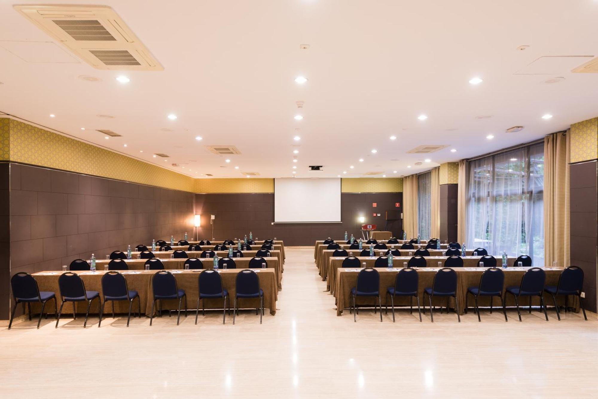 Ciudad De Hotel 4*